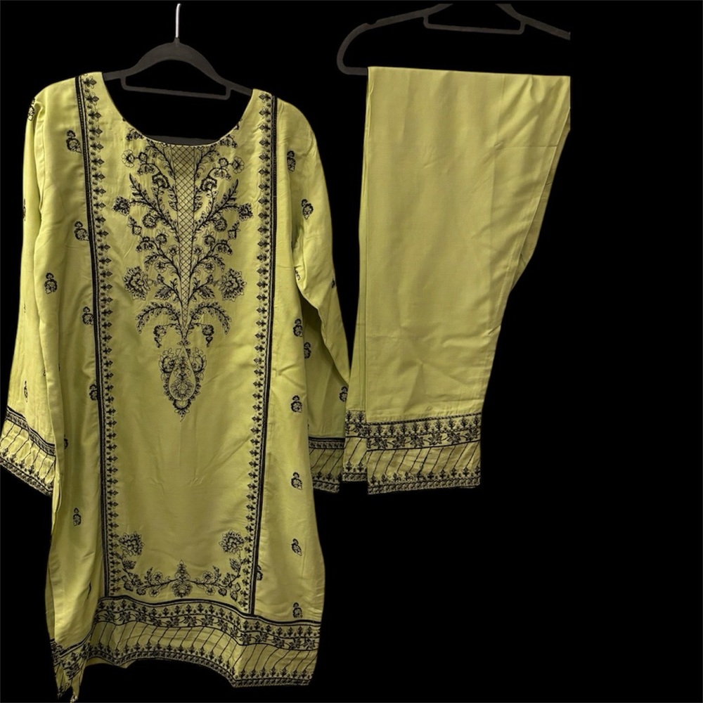 NEW shalwar kameez Large BUST 44